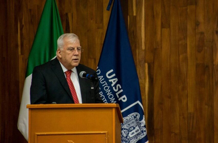  UASLP extiende el registro para la Licenciatura en Administración Industrial en línea