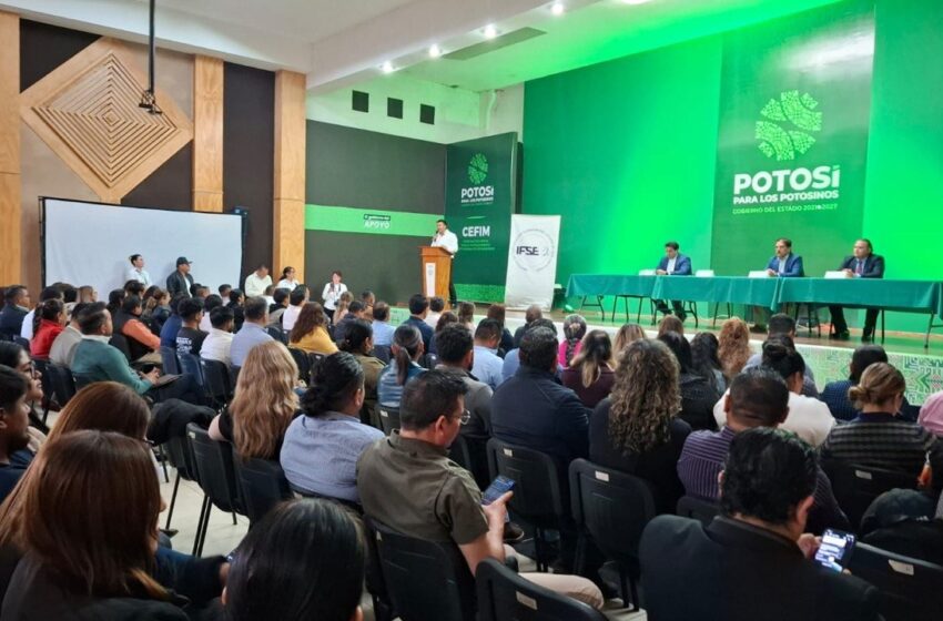  Capacitan a más de 300 funcionarios municipales en manejo responsable de recursos públicos