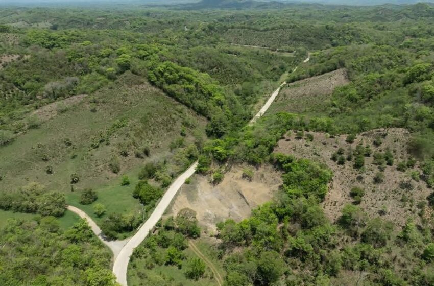  Anuncia Gobierno Estatal modernización de la carretera Tampate–Tamápatz en Aquismón