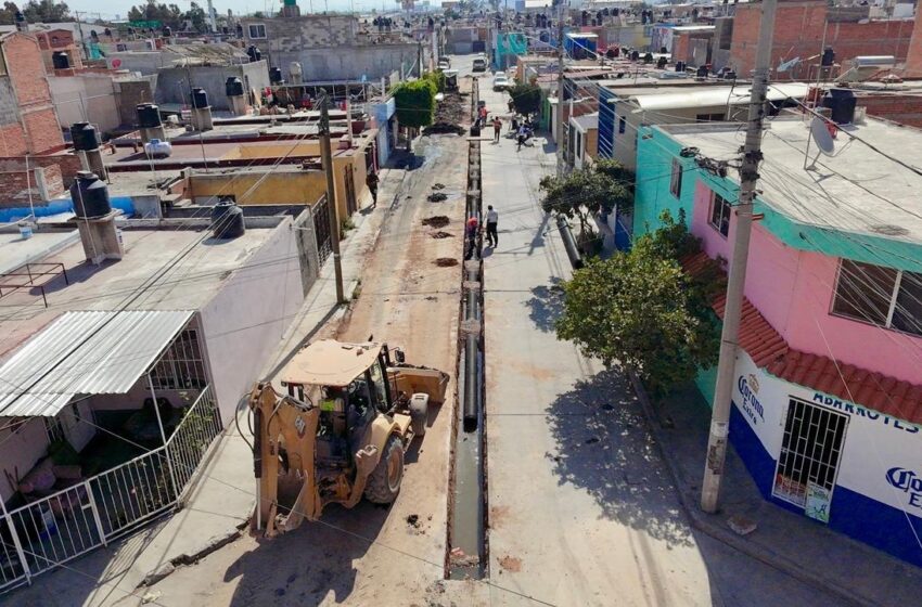  RENOVACIÓN DE LA RED DE DRENAJE EN VILLAS DE FORESTA ALCANZA UN 45% DE PROGRESO