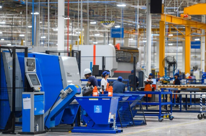  Avanza análisis para la posible implementación de la jornada laboral de 40 horas