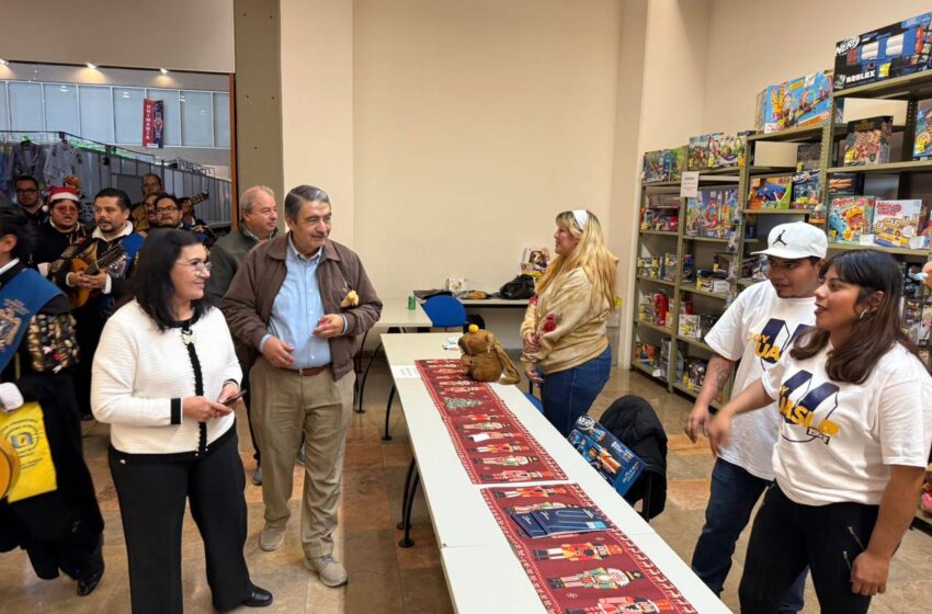  Inicia el 35 Unibazar UASLP con amplia participación