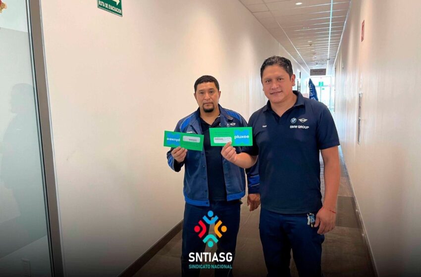  Sindicato Nacional refuerza la cercanía con trabajadores de BMW SLP durante la entrega de tarjetas navideñas