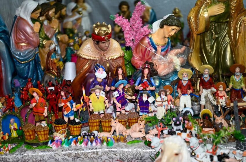  Instalan pabellón comercial navideño en el centro de Soledad para venta de temporada