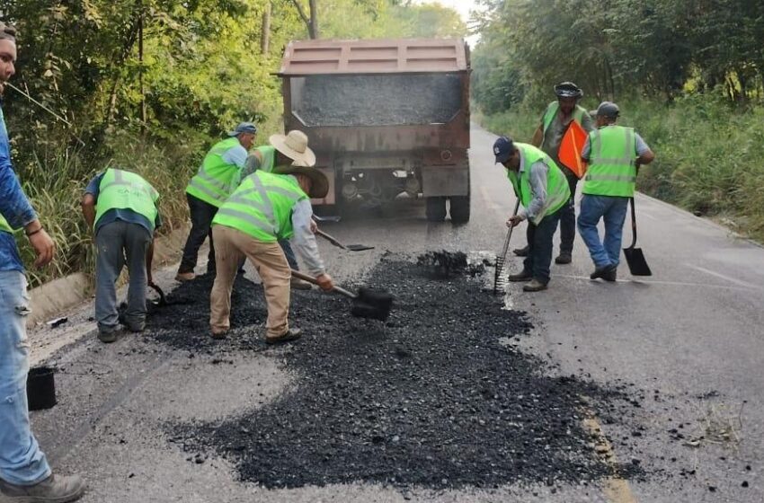  Más de 2 mil 500 kilómetros de caminos recibieron mantenimiento en 2025
