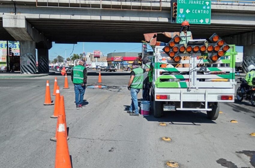 AYUNTAMIENTO DE SOLEDAD INICIA TRABAJOS DE REPARACIÓN DE FUGA DE DRENAJE EN AV. JOSÉ DE GALVEZ
