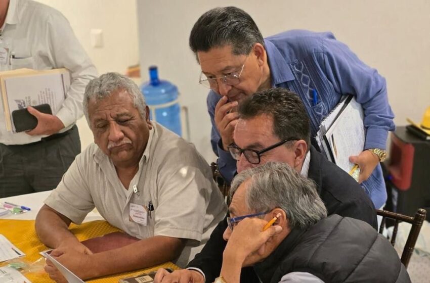  Docentes se preparan para el regreso a clases con taller intensivo