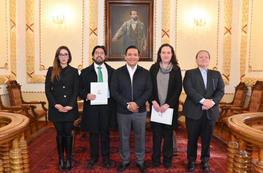  FORTALECEN ESTADO DE DERECHO CON TOMA DE PROTESTA A NUEVOS NOTARIOS PÚBLICOS