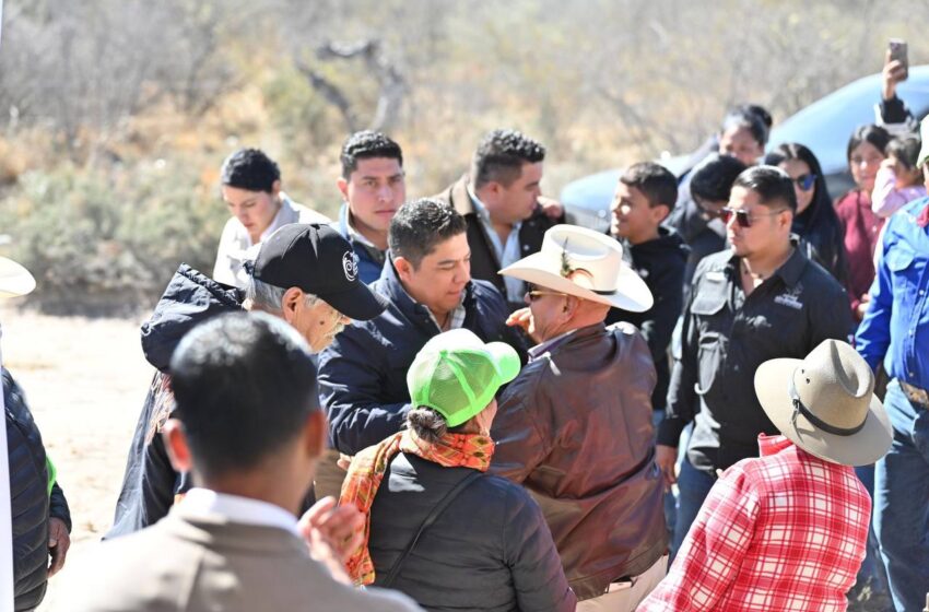  Ricardo Gallardo anuncia compra de frijol a productores del Altiplano