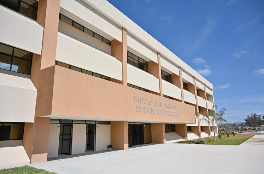  Universidad Rosario Castellanos ampliará su capacidad académica y de infraestructura por etapas