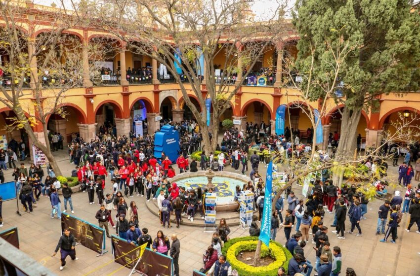  La UASLP acerca su oferta académica a jóvenes con la Feria de las Carreras 2026