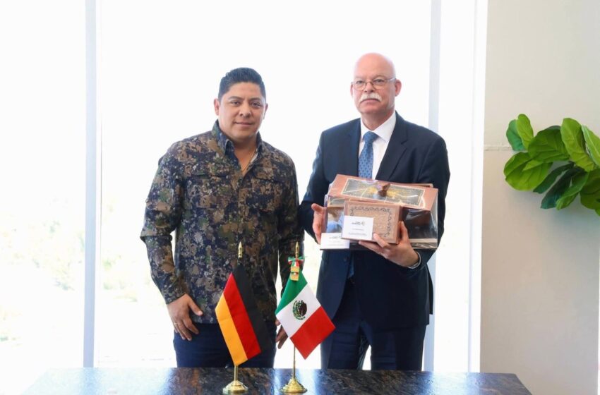  Gobernador de San Luis Potosí se reúne con embajador de Alemania para explorar áreas de cooperación
