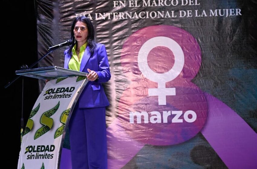  Soledad abre conversación sobre salud sexual femenina en actividades del 8M
