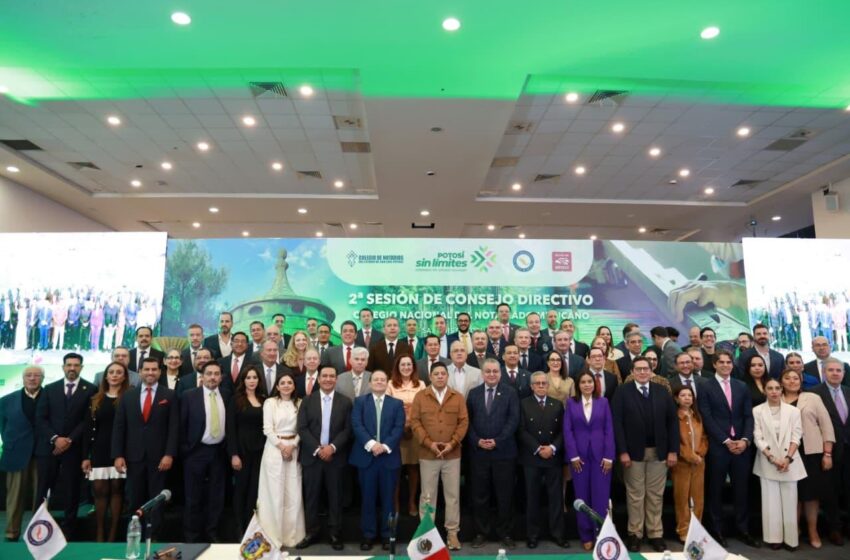  San Luis Potosí recibe a líderes del notariado nacional en sesión del Colegio Nacional del Notariado Mexicano