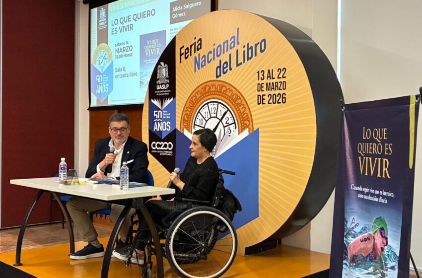  Alicia Salguero presenta en la FNL UASLP un testimonio sobre resiliencia, duelo y ganas de vivir