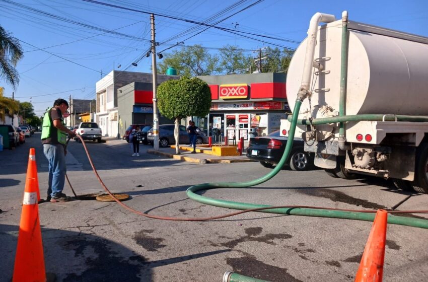  Soledad intensifica desazolve en colonias para atender colapsos de drenaje