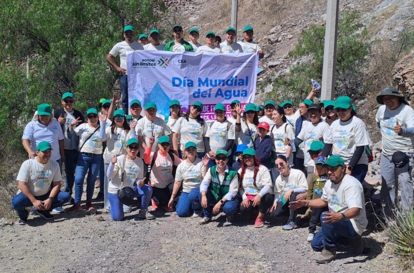  ESTADO REALIZA LIMPIEZA EN PRESA EL PEAJE POR EL DÍA MUNDIAL DEL AGUA