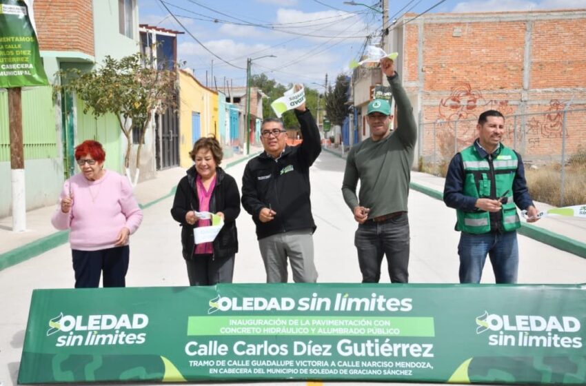 Soledad amplía pavimentación de la calle Carlos Díez Gutiérrez hasta Miguel Hidalgo