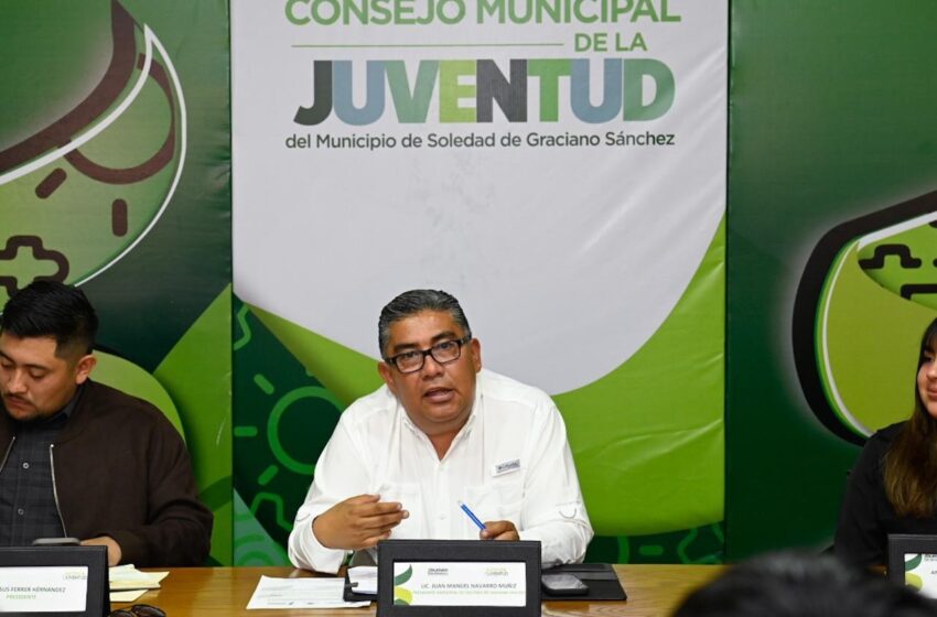  JUAN MANUEL NAVARRO SE REÚNE Y REFRENDA COMPROMISOS CON LA DIVERSIDAD JUVENIL DE SOLEDAD