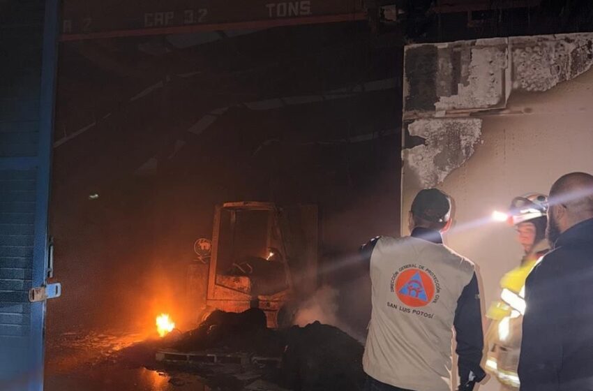  CLAUSURAN EMPRESA TRAS INCENDIO EN COLONIA INDUSTRIAL SAN LUIS