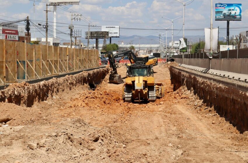  Avanza construcción de paso a desnivel en Arena Potosí sin afectar la circulación