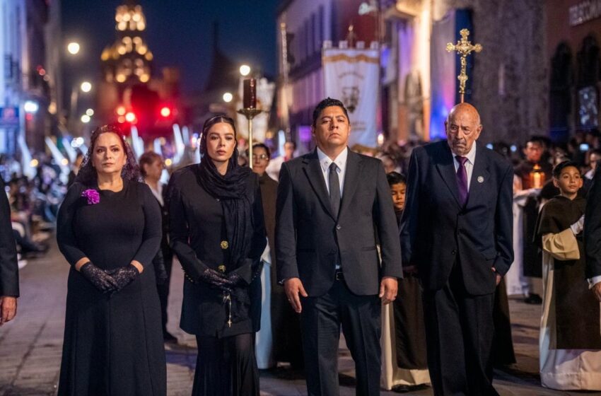  Ricardo Gallardo resalta valor de la Procesión del Silencio como tradición emblemática de San Luis Potosí
