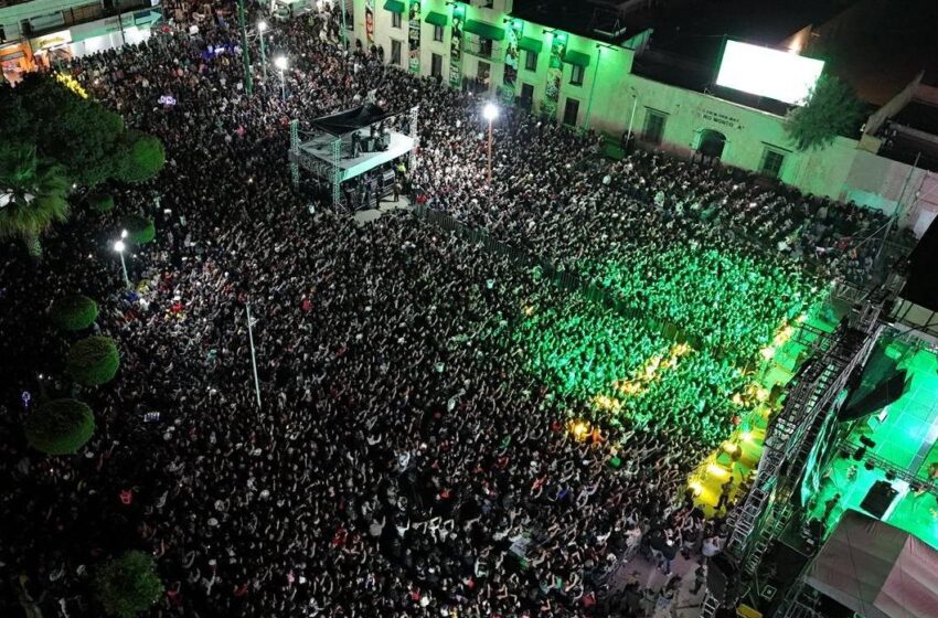  Luis R. Conriquez desata lleno total y una noche explosiva en la FENAE 2026