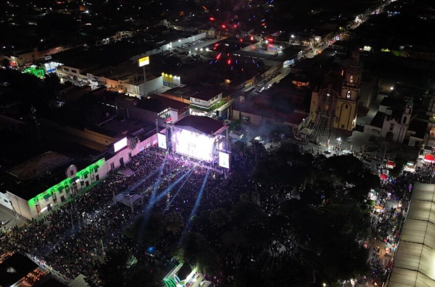 La Arrolladora baja el telón con una noche histórica y desata la euforia en la clausura de la FENAE 2026