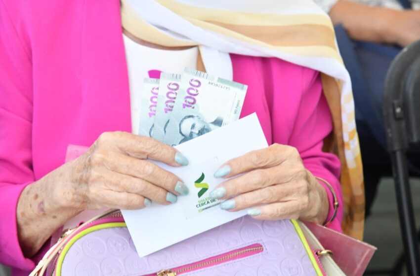 ESENCIAL PARA EL DIA A DIA, APOYO ECONÓMICO QUE EL GOBIERNO SOLEDENSE OTORGA A ADULTOS MAYORES