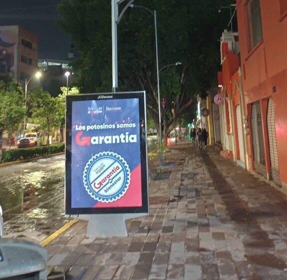  Alumbrado Público presume rapidez, pero San Luis sigue usando el espacio público como escaparate oficial