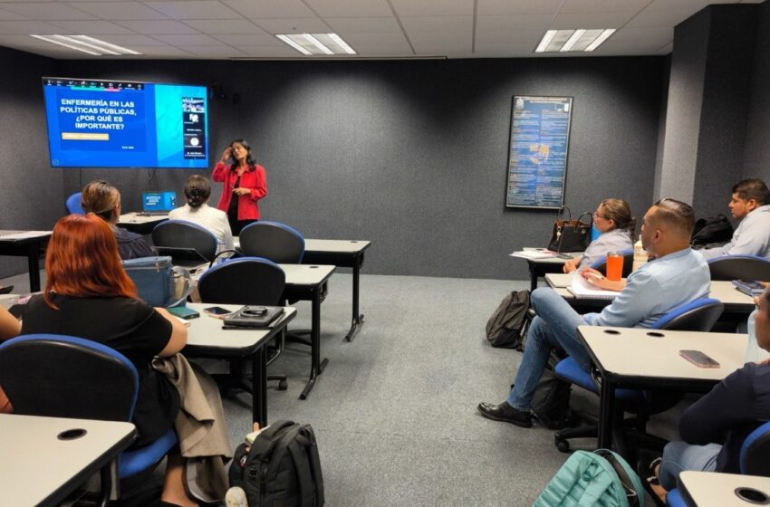  Enfermería debe incidir en políticas públicas para mejorar la atención sanitaria, plantea académica de la UASLP