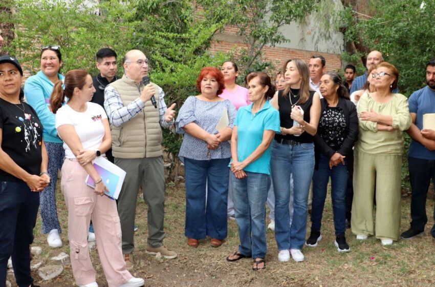  Galindo promete pavimentación y drenaje en Fracción Morales, pero el anuncio queda sujeto al arranque de obra