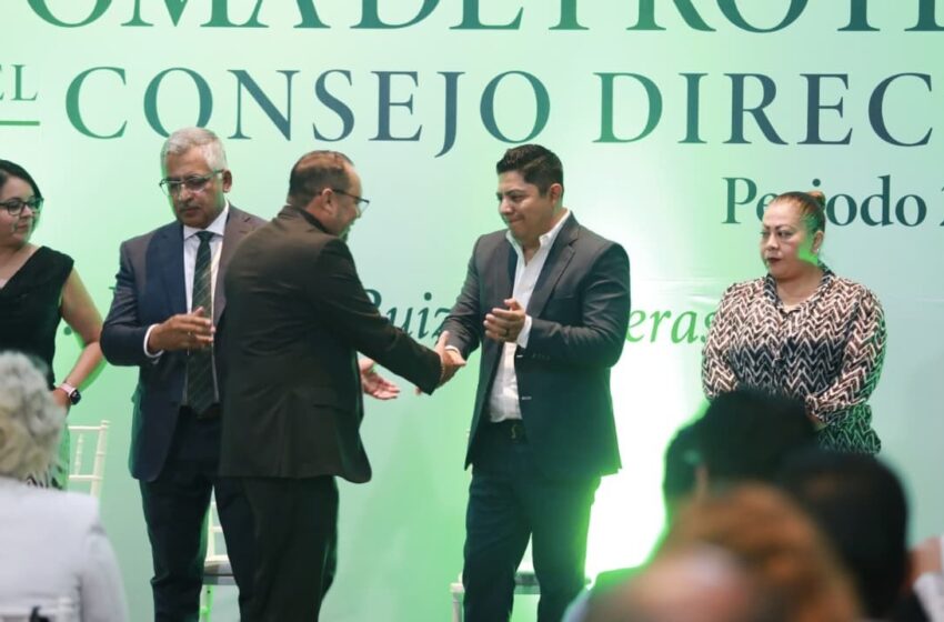  RICARDO GALLARDO RESPALDA A NUEVO CONSEJO DIRECTIVO DE LA ASOCIACIÓN DE ABOGADOS DE SLP