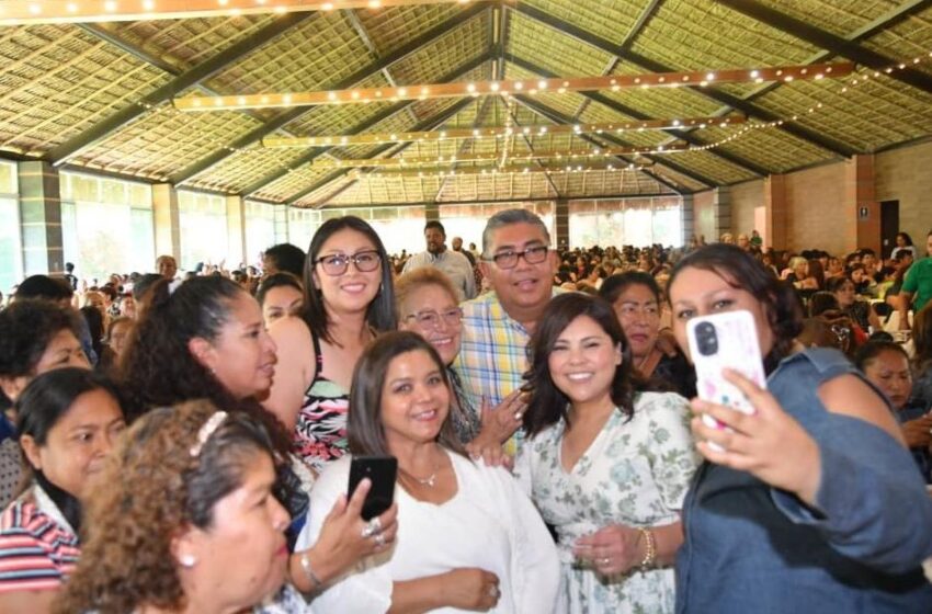  Juan Manuel Navarro reconoce a las madres de Soledad como base del bienestar familiar y social