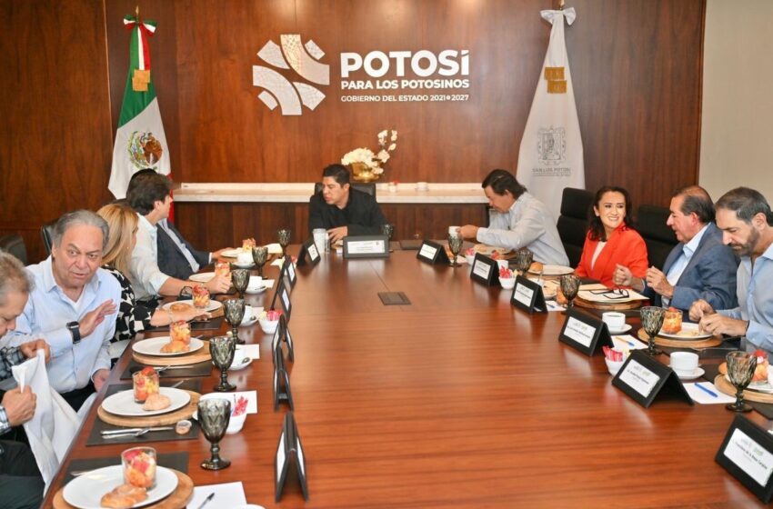  RICARDO GALLARDO Y CONSEJO POTOSÍ FORTALECEN COMPETITIVIDAD DE SAN LUIS POTOSÍ