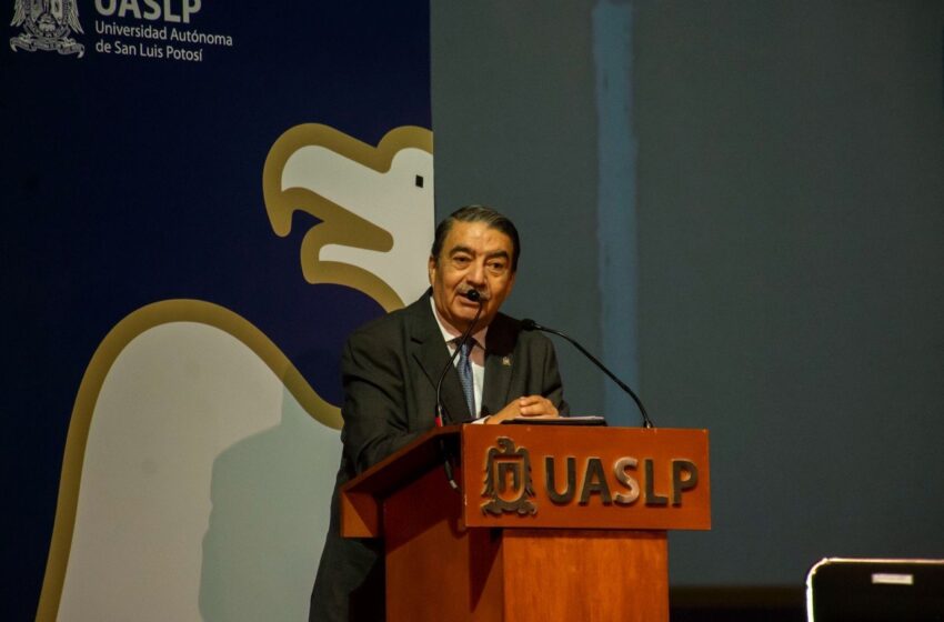  UASLP reconoce a 389 egresados con premio nacional por excelencia en el CENEVAL-EGEL