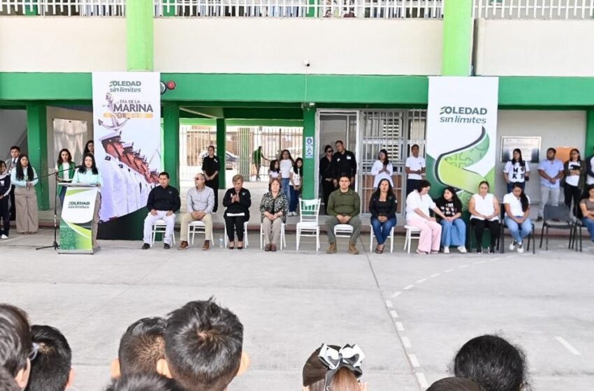  Soledad conmemora el Día de la Marina con acto cívico en primaria de El Toro