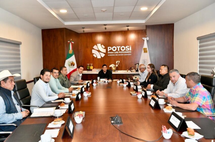  RICARDO GALLARDO Y ALCALDES FORTALECEN PAZ EN LA HUASTECA