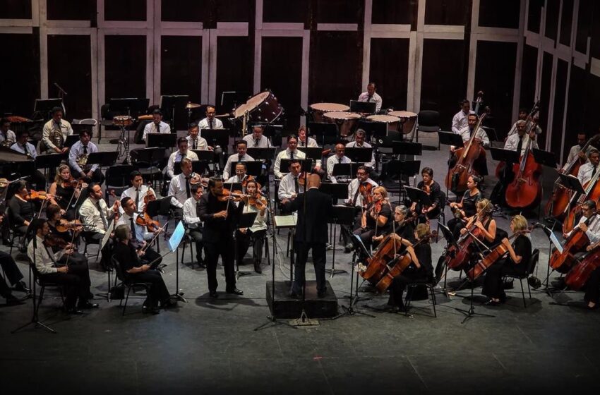  Orquesta Sinfónica de San Luis Potosí llena el Teatro de la Paz con obras de Tchaikovsky, Bartók y Márquez