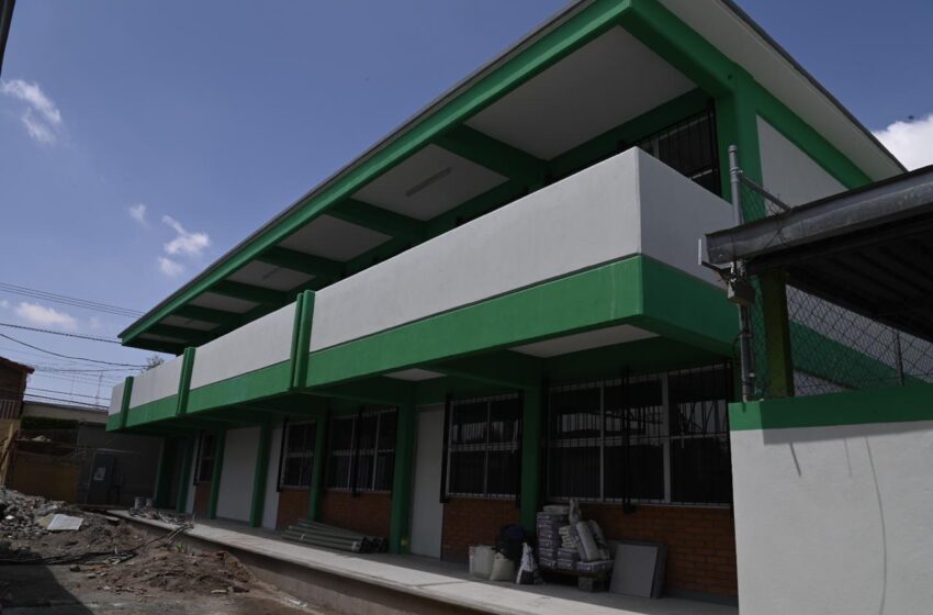  Avanza construcción de nuevas aulas para más de mil 500 estudiantes en Soledad