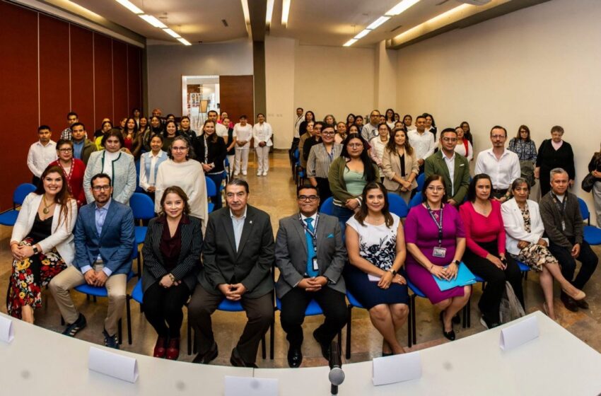  FEN UASLP inicia festejos por su 30 aniversario con foro sobre innovación y liderazgo en enfermería