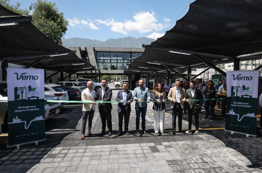  San Pedro inaugura la primera estación de carga para vehículos eléctricos de Nuevo León