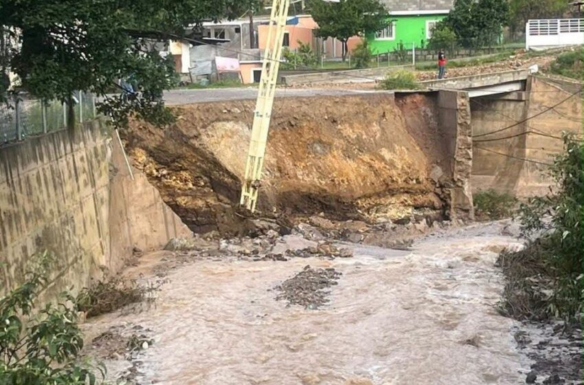  Protección Civil coordina apoyo por lluvias en el Altiplano potosino