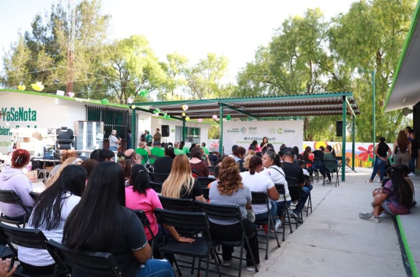  Icat entrega constancias y equipamiento para fortalecer capacitación en Cedral