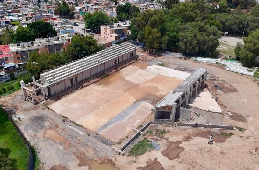  Alberca Olímpica de Soledad registra 45% de avance