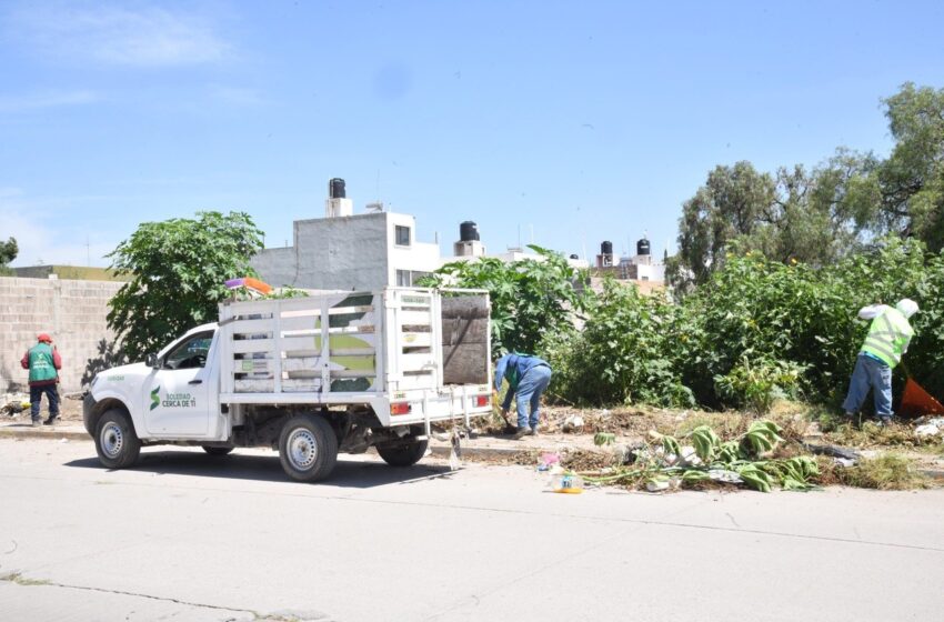  Vecinos de Hogares Ferrocarrileros reconocen limpieza de predio realizada por el Ayuntamiento de Soledad