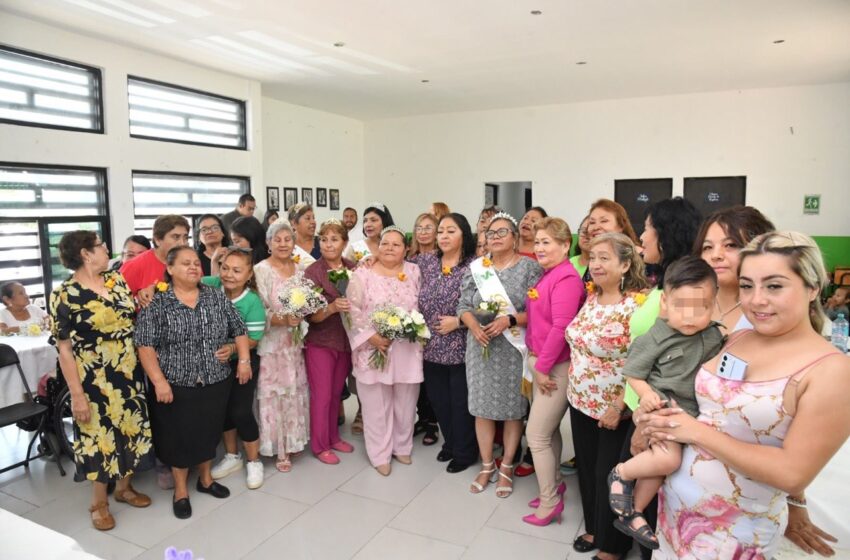  Soledad inicia coronaciones en clubes de adultos mayores rumbo al certamen municipal de agosto