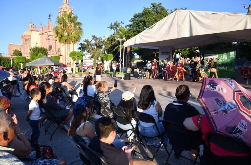  Festival “Sones de Mi Tierra” reúne a 350 bailarines en Soledad