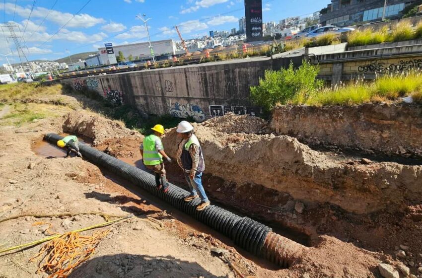  Seduvop repara drenaje detectado durante obras en Glorieta de la Familia