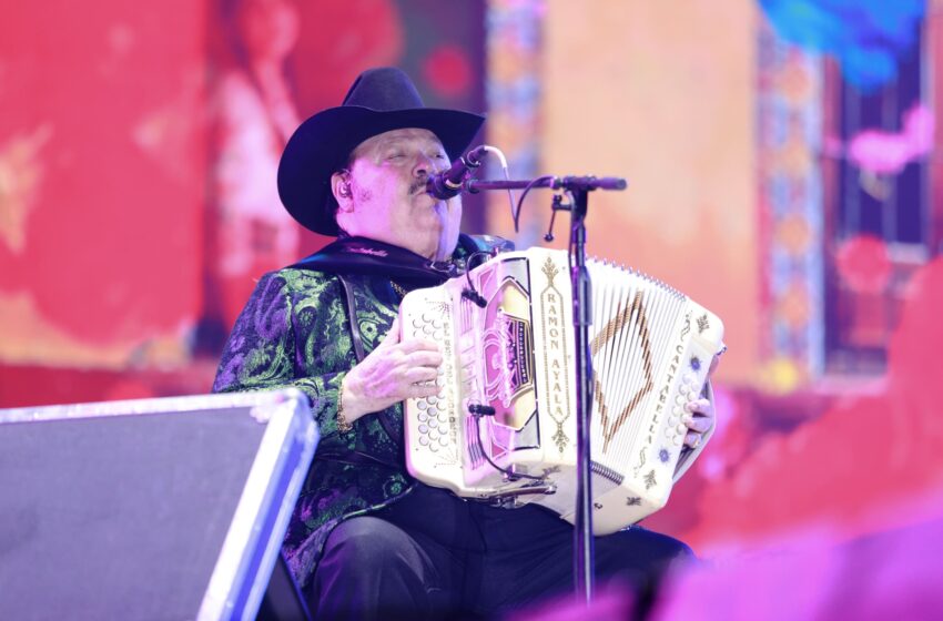  Ramón Ayala llena de norteño El Foro de la FENAPO 2026